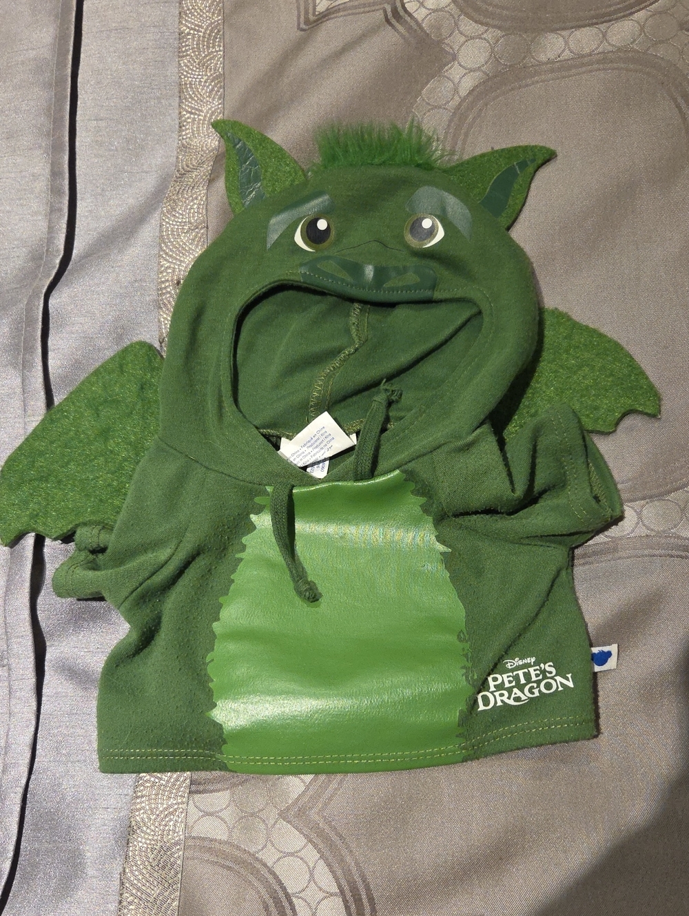 Build A Bear Pete’s Dragon Green Hoodie